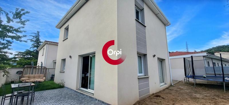 Villa - 100 m² - 4 pièces