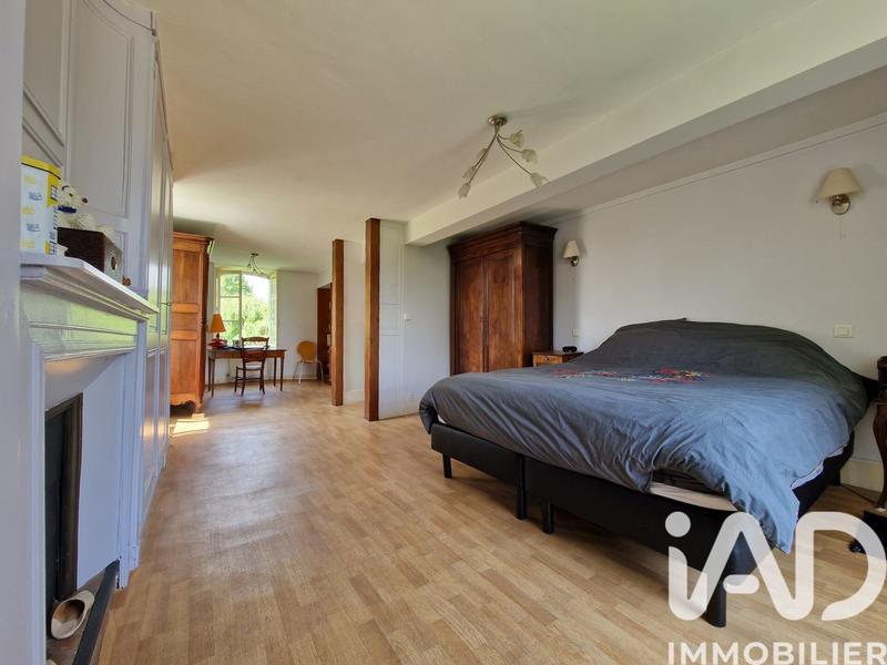 Maison - 343 m² - 10 pièces