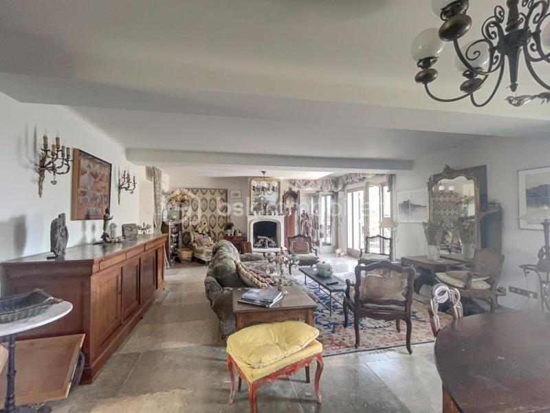 Demeure - 186 m² - 7 pièces