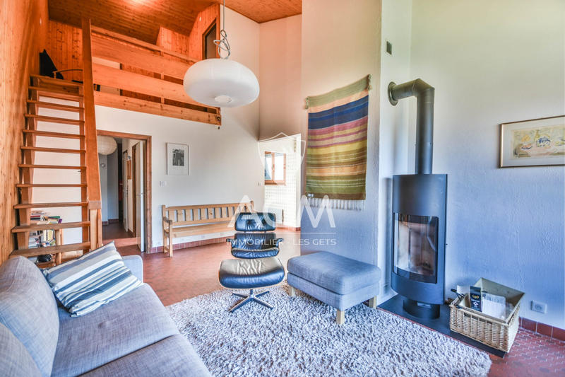 Appartement - 100 m² - 6 pièces