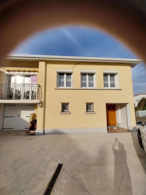 Maison - 90 m² - 4 pièces