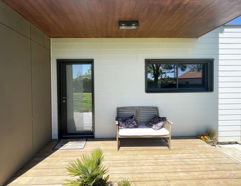 Maison - 254 m² - 13 pièces