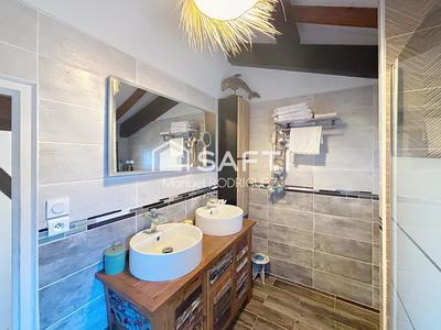 Maison - 160 m² - 6 pièces