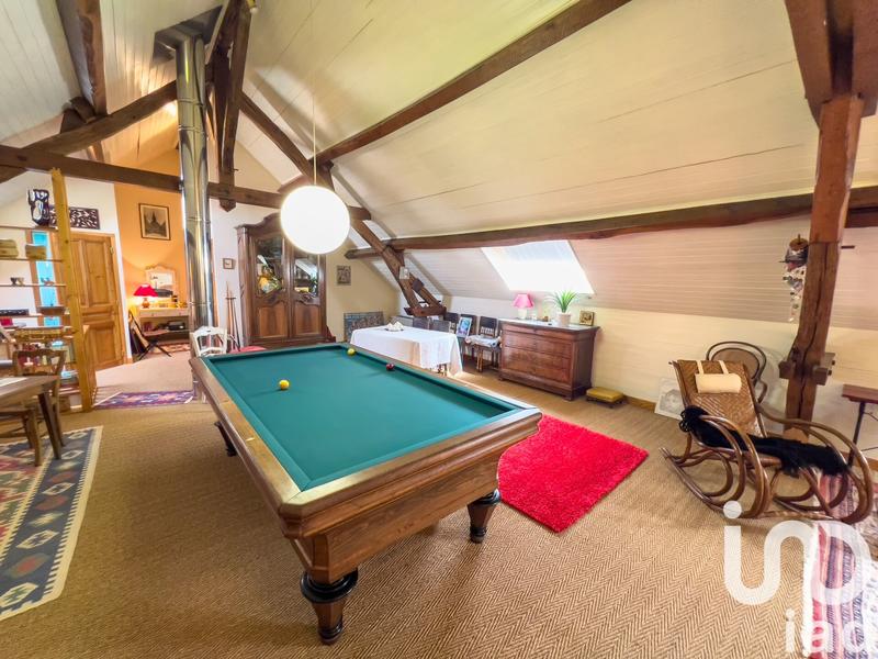 Maison - 280 m² - 8 pièces