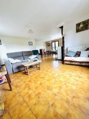 Maison - 156 m² - 5 pièces