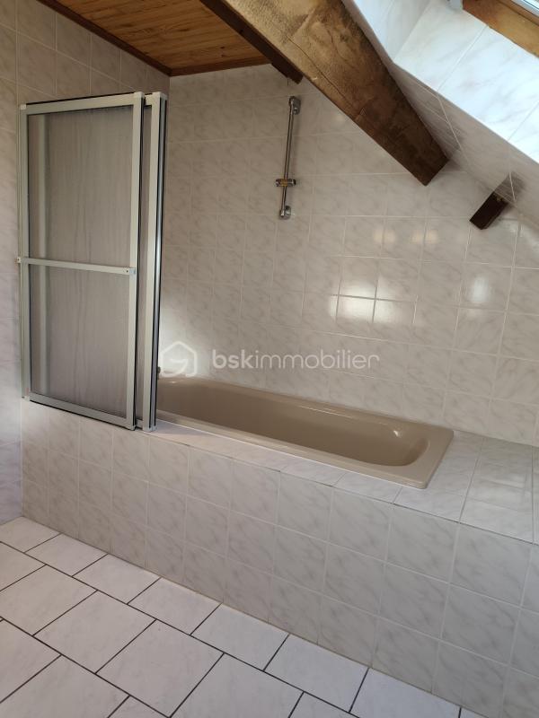 Maison traditionnelle - 133 m² - 5 pièces