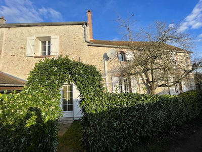 Maison - 158 m² - 6 pièces