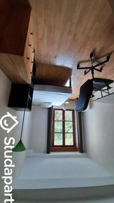 Chambre - 12 m² - 1 pièce
