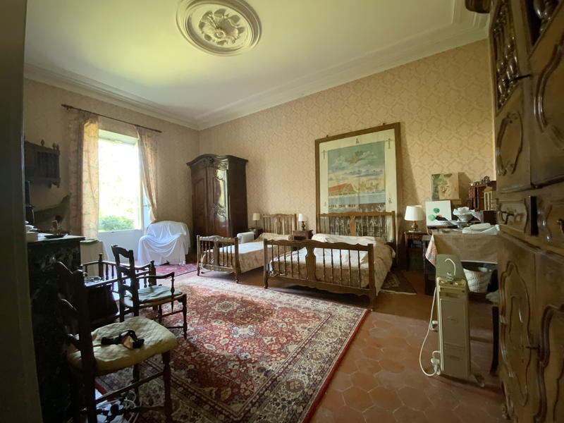 Appartement - 215 m² - 5 pièces