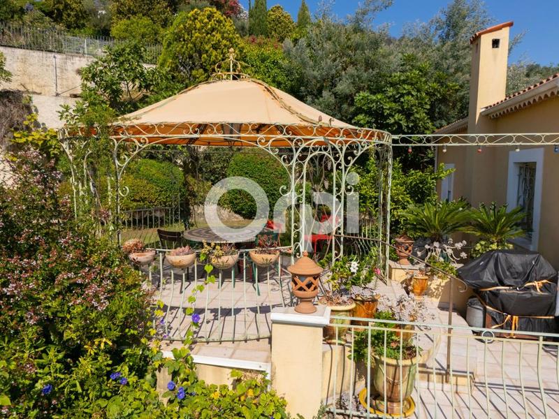 Villa - 142 m² - 6 pièces