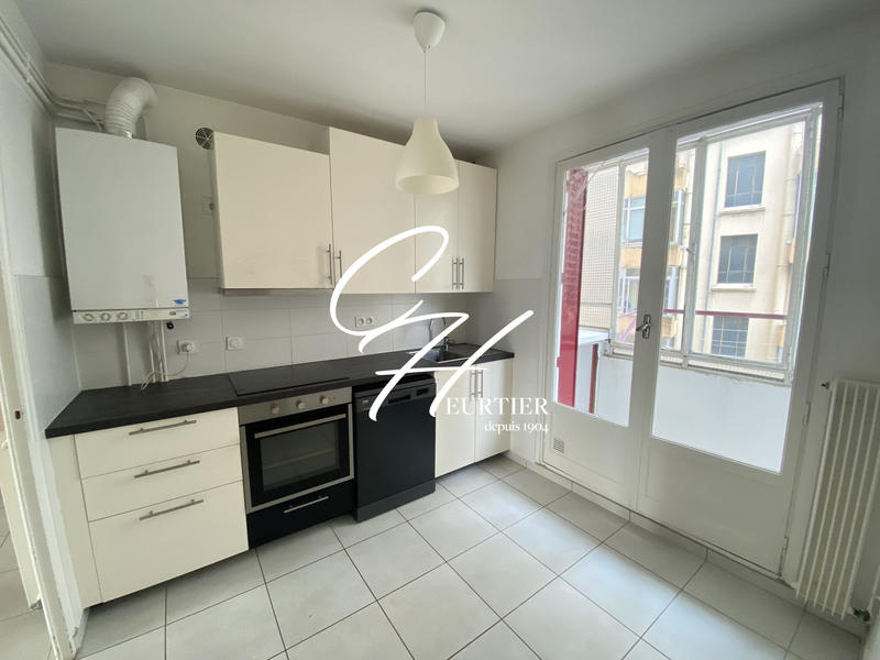 Appartement - 61 m² - 3 pièces