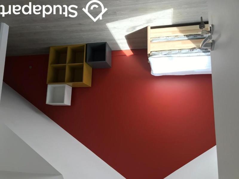 Chambre - 30 m² - 1 pièce