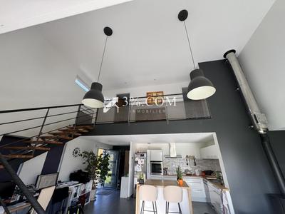 Maison - 149 m² - 7 pièces