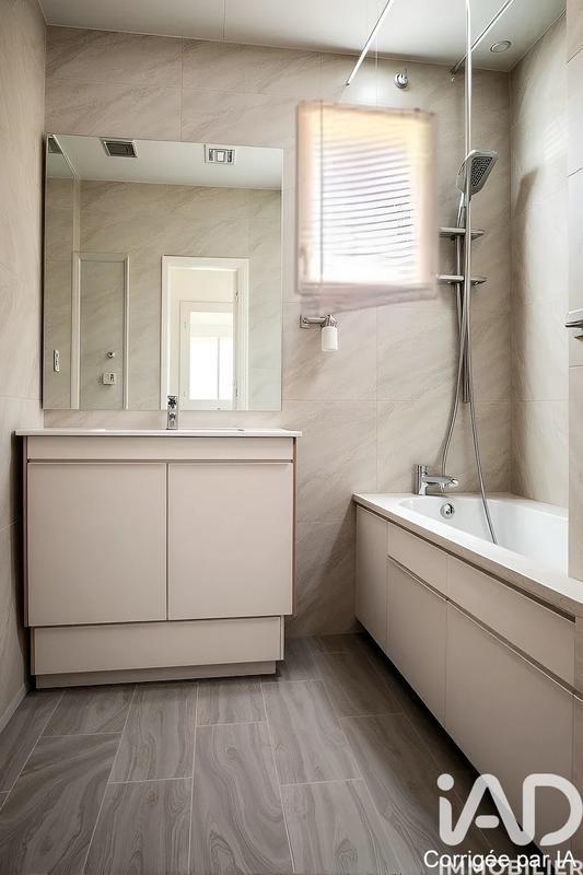 Maison - 114 m² - 6 pièces