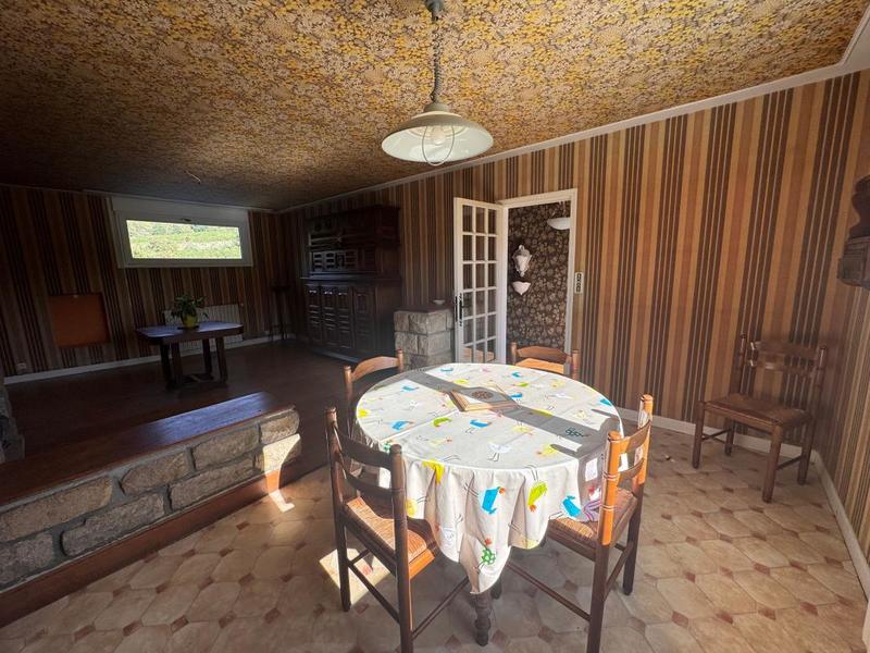 Maison - 122 m² - 6 pièces