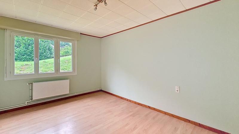 Maison - 281 m² - 12 pièces