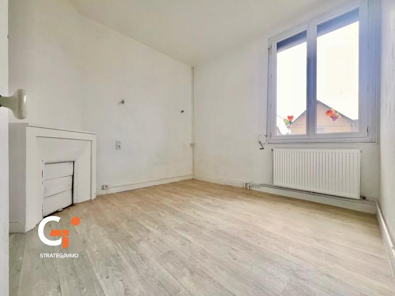 Maison - 74 m² - 5 pièces