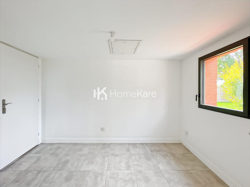 Maison - 200 m² - 6 pièces