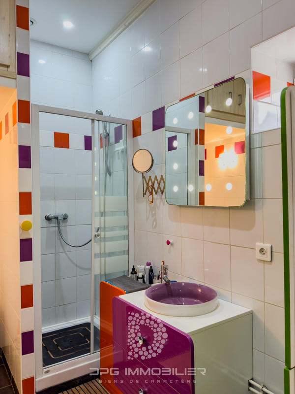 Maison de village - 309 m² - 14 pièces