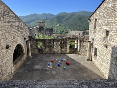 Maison - 450 m² - 10 pièces