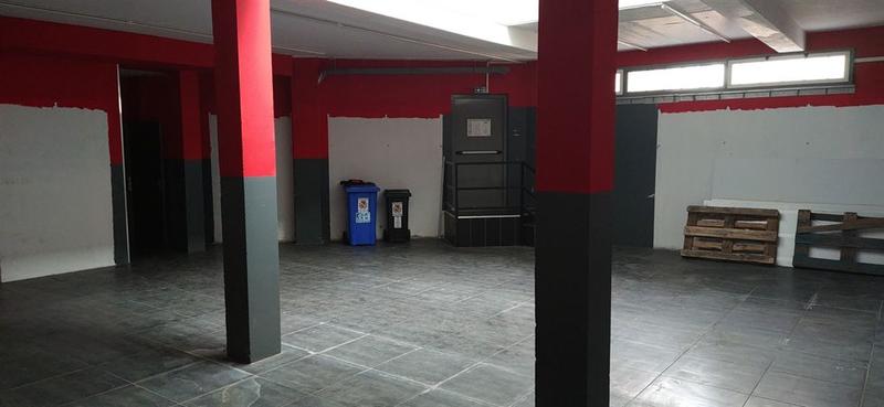 Local commercial - 300 m²