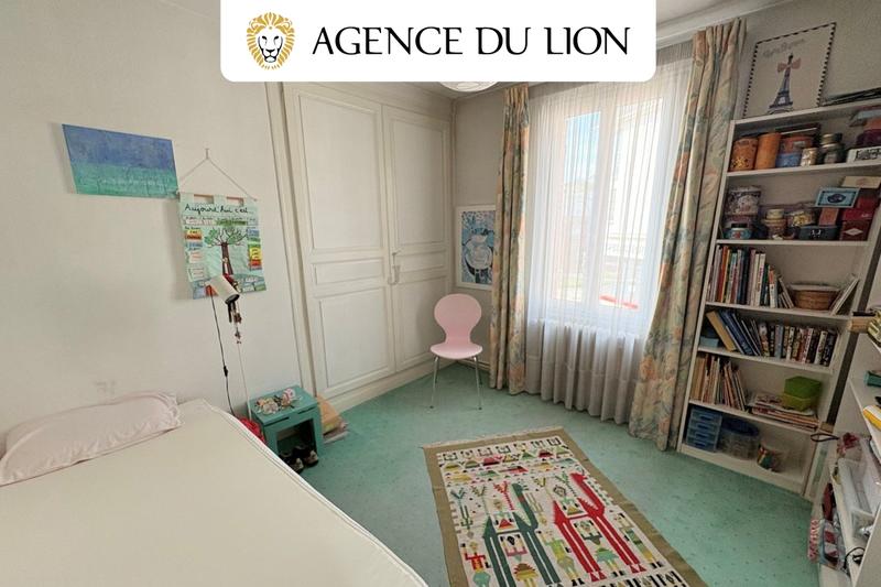 Maison - 121 m² - 6 pièces