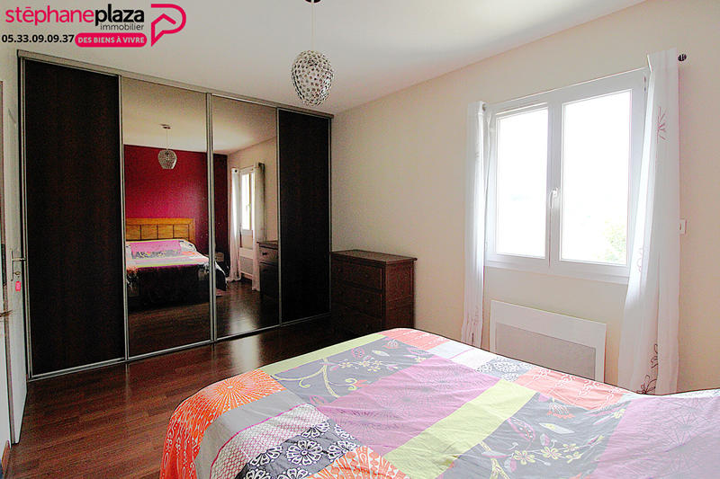 Maison - 133 m² - 7 pièces