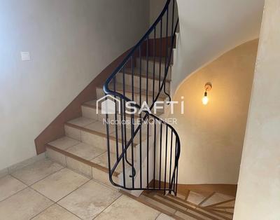Maison - 150 m² - 5 pièces