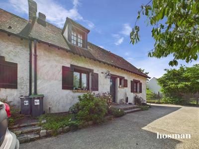 Maison - 202 m² - 10 pièces