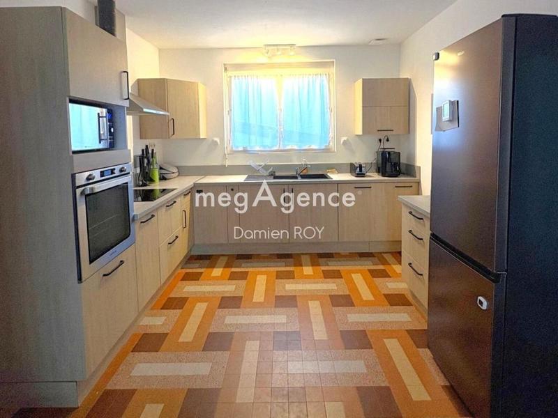 Maison - 104 m² - 5 pièces