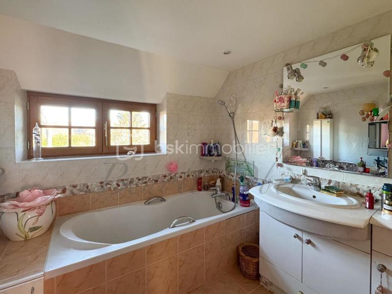 Maison ancienne - 130 m² - 6 pièces