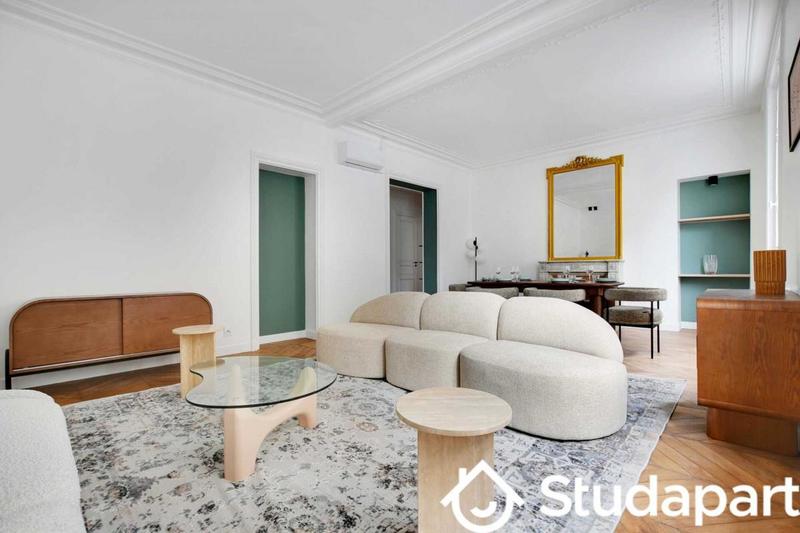 Appartement - 90 m² - 5 pièces