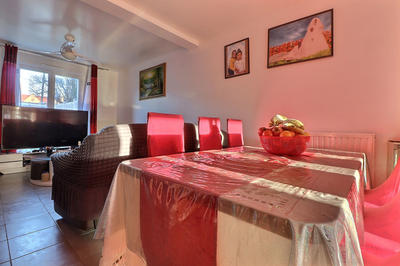 Maison - 90 m² - 5 pièces