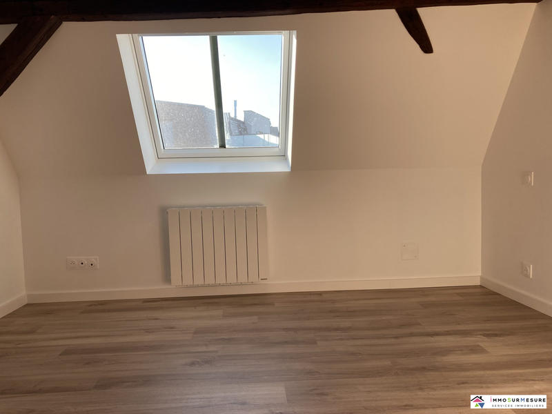 Appartement - 90 m² - 4 pièces