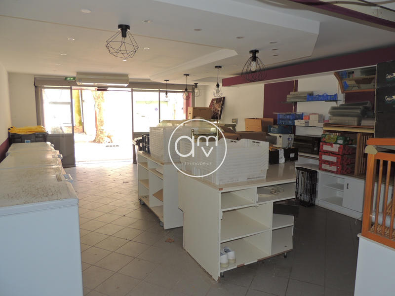Fonds de commerce - Local commercial - 167 m²