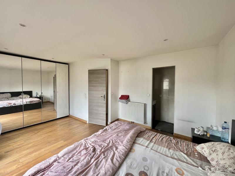 Maison - 165 m² - 7 pièces