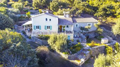 Villa - 158 m² - 7 pièces