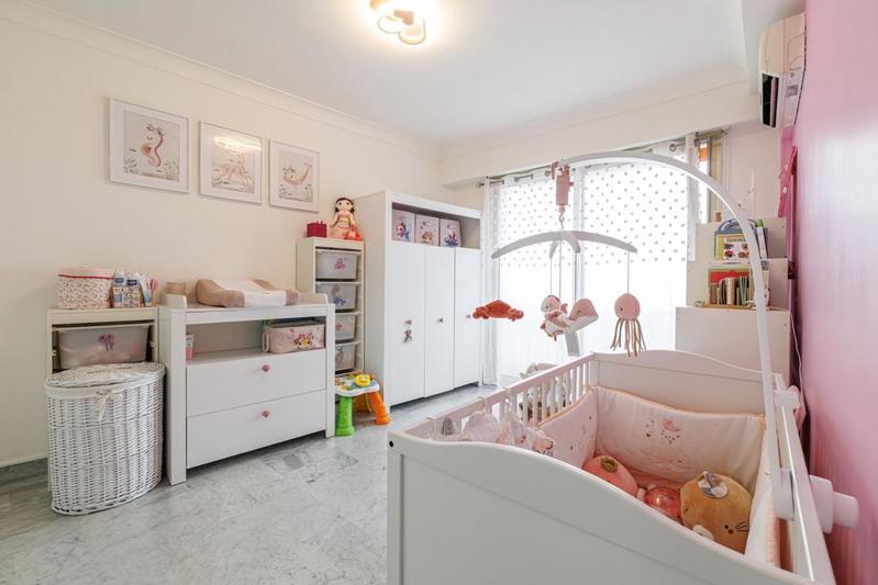 Appartement - 88 m² - 4 pièces