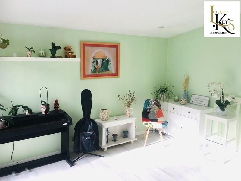 Maison traditionnelle - 136 m² - 4 pièces