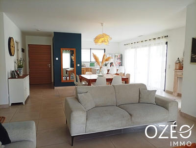 Villa - 130 m² - 5 pièces