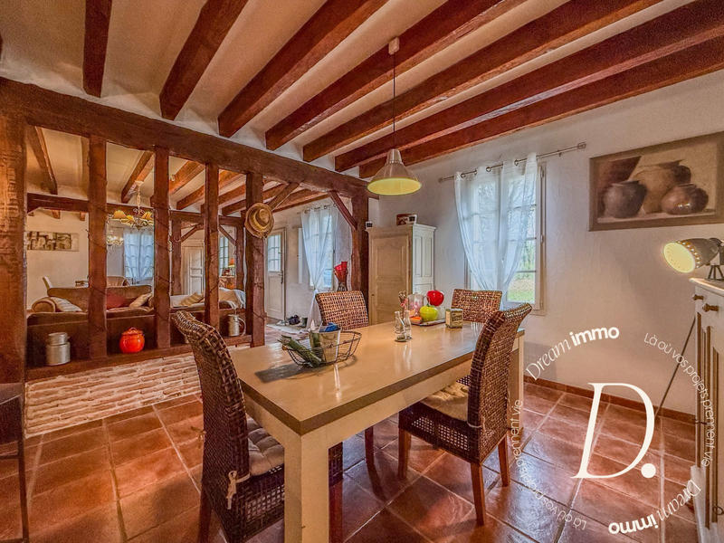 Maison ancienne - 238 m² - 5 pièces