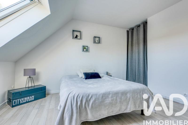Maison - 200 m² - 8 pièces