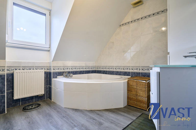 Maison - 127 m² - 5 pièces