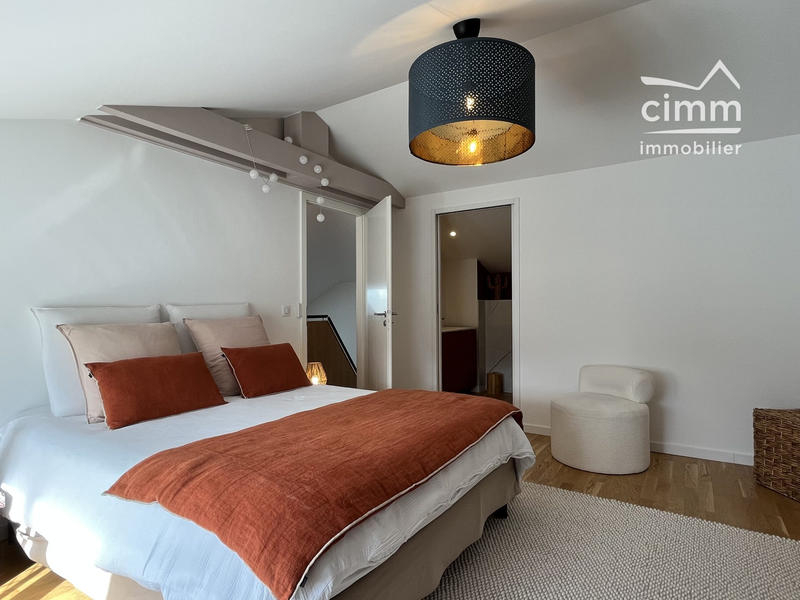 Appartement - 139 m² - 4 pièces