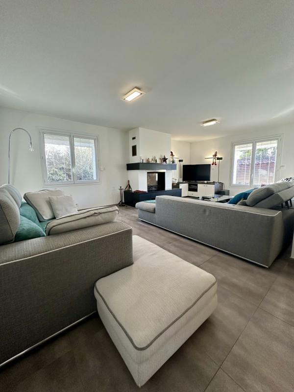 Maison - 170 m² - 5 pièces