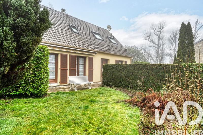 Maison - 137 m² - 6 pièces