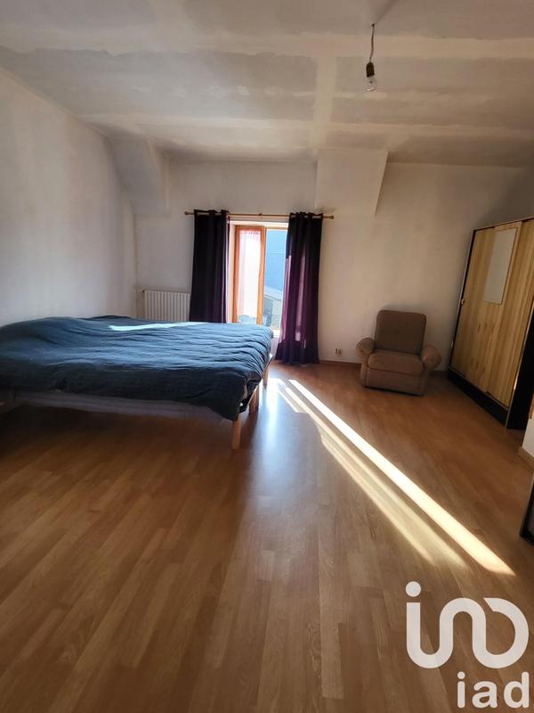 Maison - 186 m² - 7 pièces