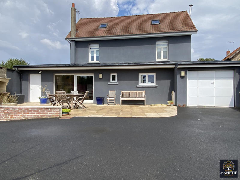 Maison - 143 m² - 6 pièces