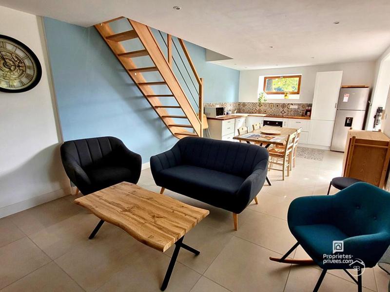 Maison - 211 m² - 9 pièces