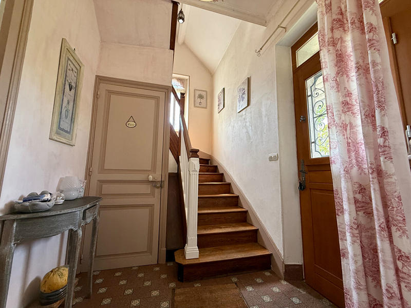 Maison - 94 m² - 5 pièces